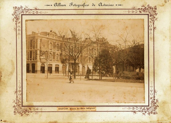 plaza-de-san-miguel